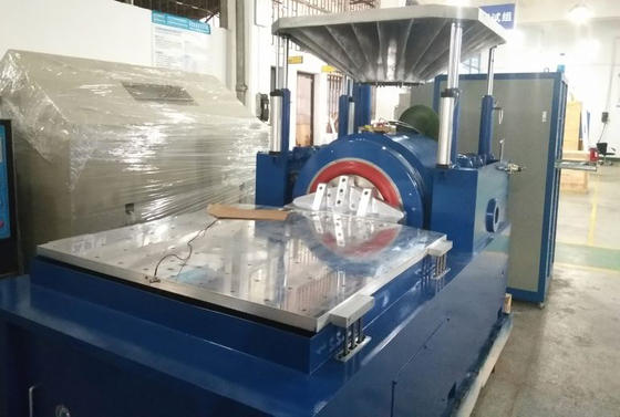 İyi fiyat 40kN Elektro-Dinamik Salkım EV Pil Testleri için 1500x1500mm çevrimiçi